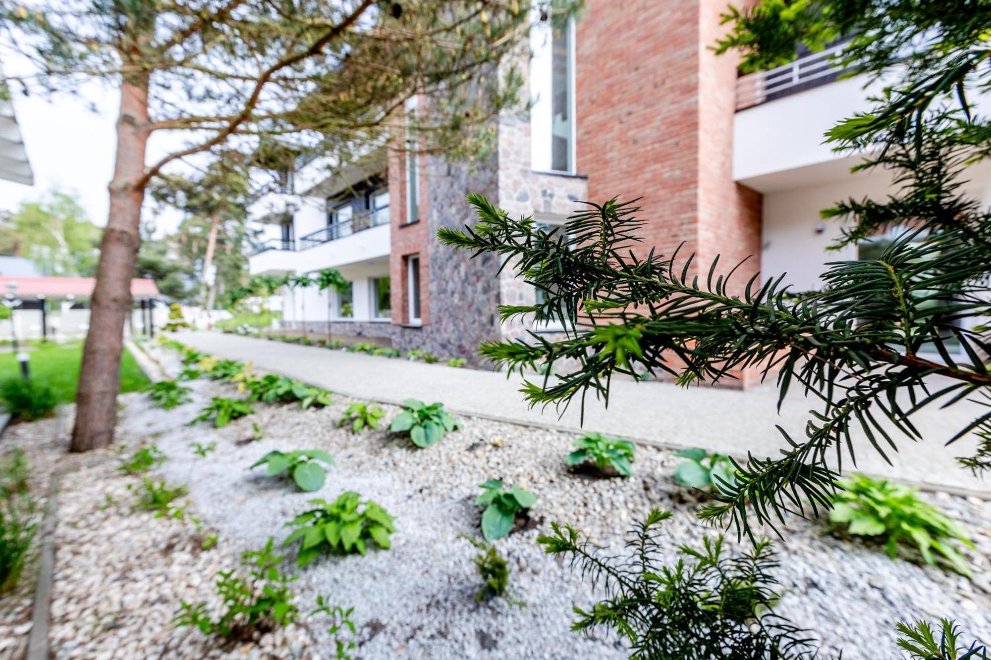 Apartamenty Przy Plazy Z Basenem Z Podgrzewana Woda I Mini Spa - Osrodek Kolonijno-Wczasowy Mewa Ниешорце Екстериор снимка